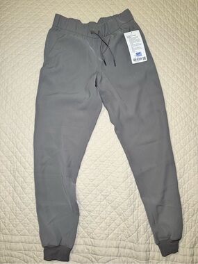 Lululemon On the Fly Joggers